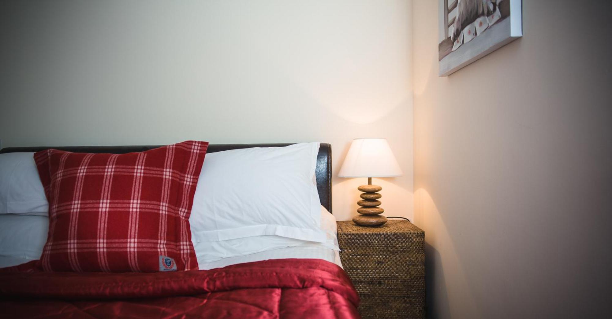 Romneys Apartments & Suites Kendal Værelse billede