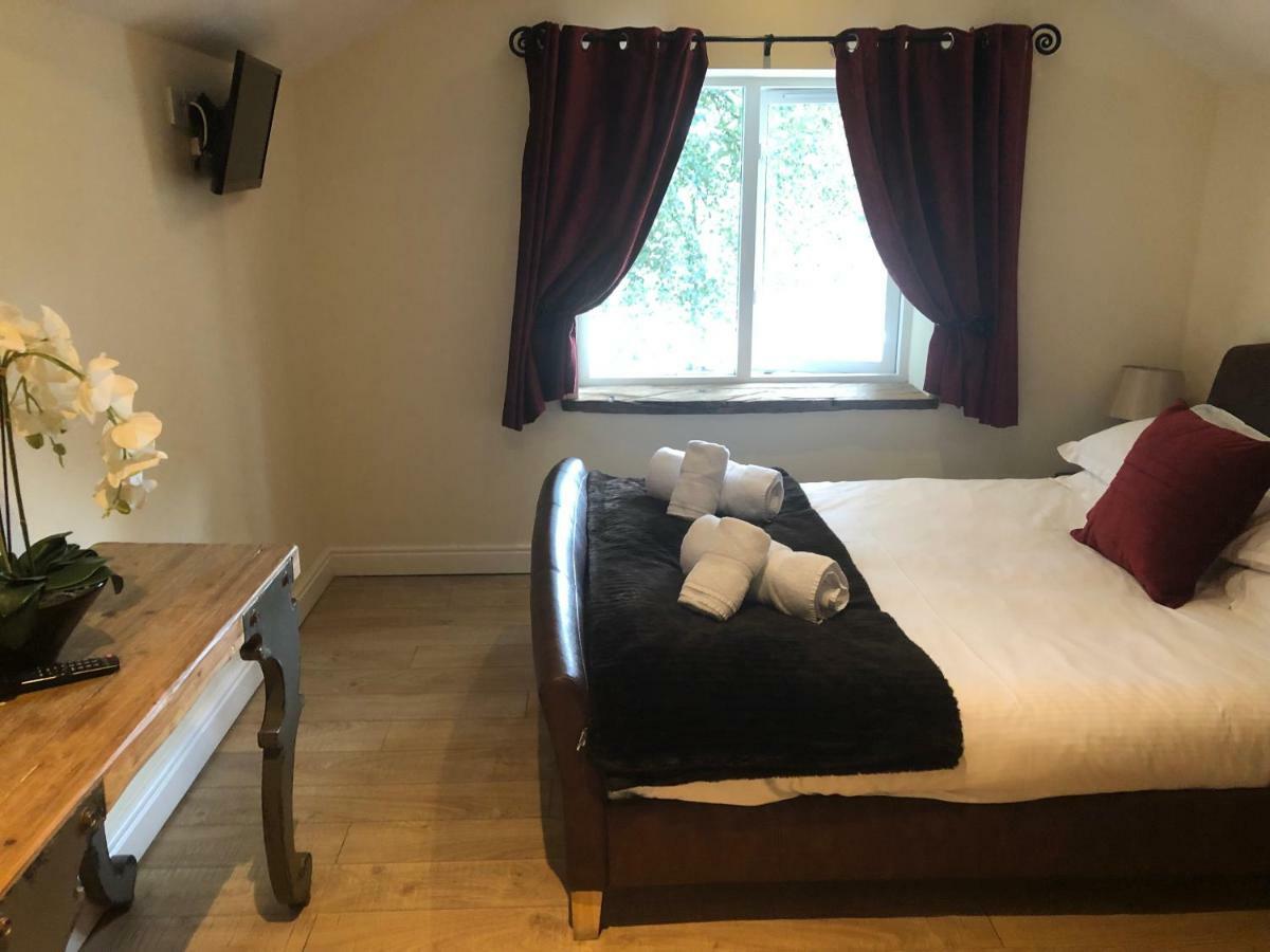 Romneys Apartments & Suites Kendal Eksteriør billede