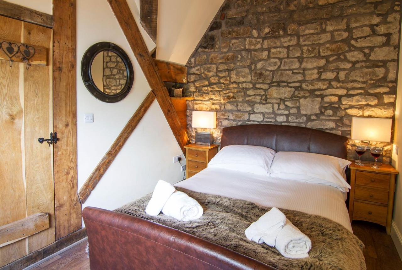 Romneys Apartments & Suites Kendal Eksteriør billede